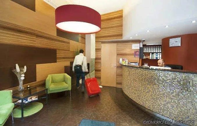 Hotel Bypillow Twenty Barcelona